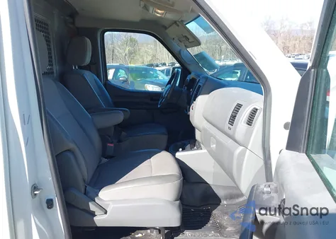 2020 Nissan Nv Cargo Nv1500 Sv Standard Roof V6 from USA, damaged, VIN 1N6BF0KM2LN809883